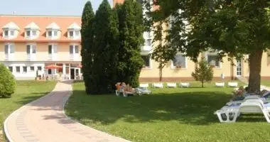 H�sv�t (min. 4 �j)