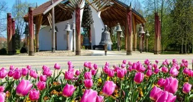 F�lpanzi�s Tavaszind�t� a Hunguest Hotel Apolloban (min. 2 �j)