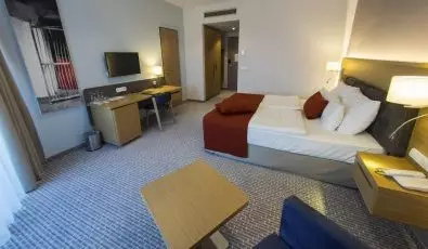 Thermal Hotel Balance Lenti