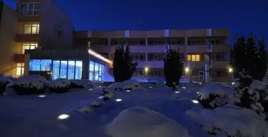 K�t �nnep k�z�tt (min. 2 �j)