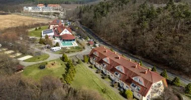 �vind�t� Sz�ll�svad�szat Egerszal�kon (1 �jt�l)