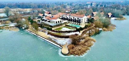 Tisza Balneum Hotel Tiszaf�red - Wellness csomagok Valentin napra