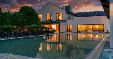 Ny�rind�t� wellness pihen�s (min. 2 �j)