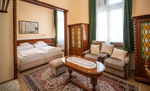Tisza Hotel Szeged - Haunted House élmény Szegeden 25% kedvezménnyel