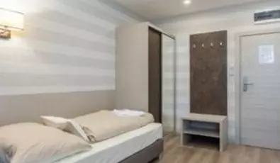 Tiszacsegei Halszcsrda s Panzi Tiszacsege