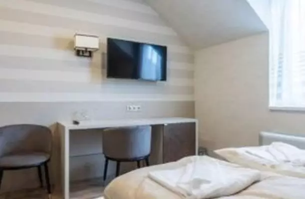 Tiszacsegei Halszcsrda s Panzi Tiszacsege