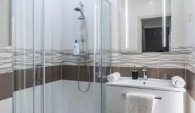 Tiszacsegei Halszcsrda s Panzi Tiszacsege