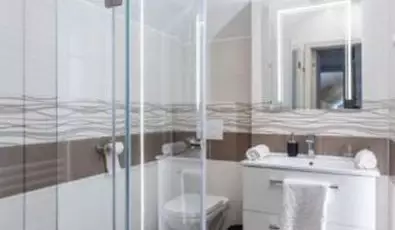 Tiszacsegei Halszcsrda s Panzi Tiszacsege