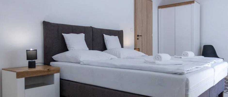 T-Part Panzi & Rendezvnykzpont Kszeg