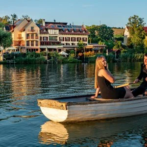 Tó Wellness Hotel Bánk - Őszi csónakázás a Bánki-tavon (min. 2 éj)