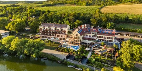 T� Wellness Hotel B�nk