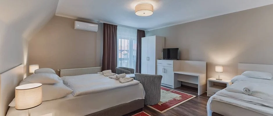 Tokajer Wellness Panzi� Keszthely