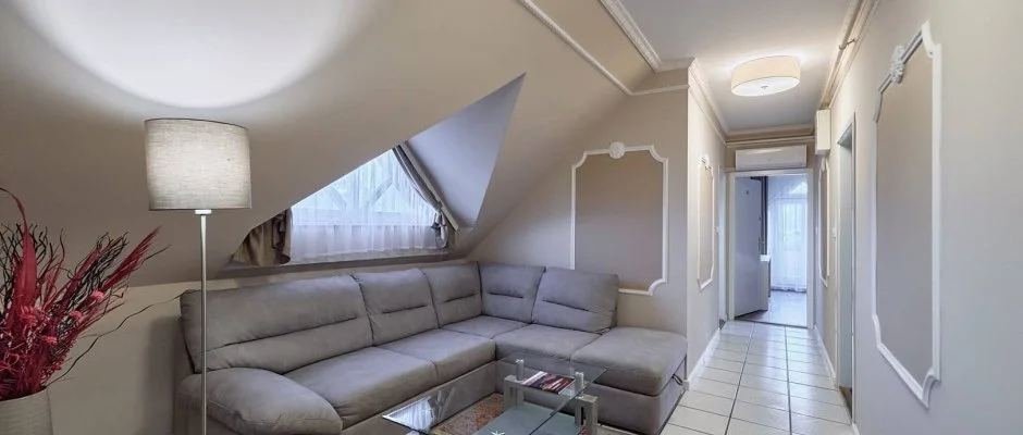 Tokajer Wellness Panzi� Keszthely