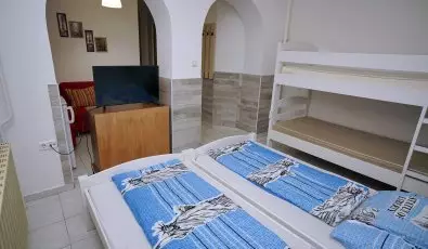 Tókert Fogadó Nagymányok