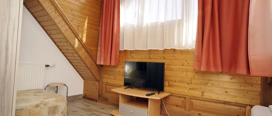 Tókert Fogadó Nagymányok