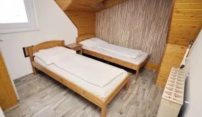 Tókert Fogadó Nagymányok