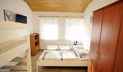 Tókert Fogadó Nagymányok