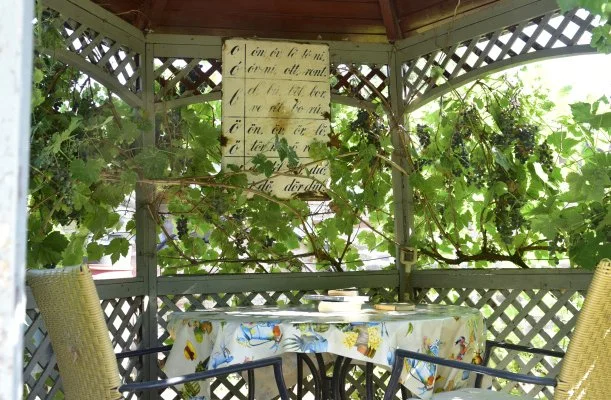 Tornácos Vendégház Kőröshegy Tornácos Vendégház Kőröshegy