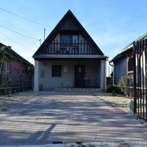 Tücsi lak Szigetszentmárton - Pünkösd (min. 2 éj)