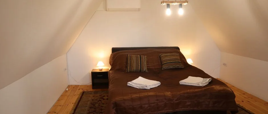 T�csi lak Szigetszentm�rton