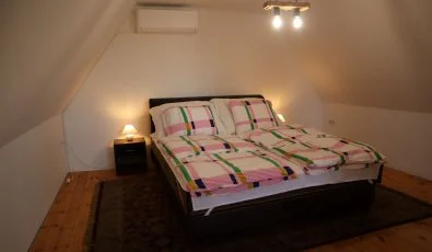 T�csi lak Szigetszentm�rton