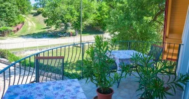 Május 1. (min. 2 éj)