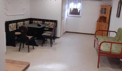 Tulip�nos Vend�gh�z �r