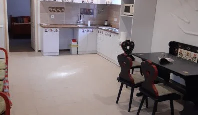 Tulip�nos Vend�gh�z �r