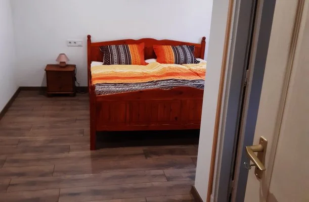 Tulip�nos Vend�gh�z �r