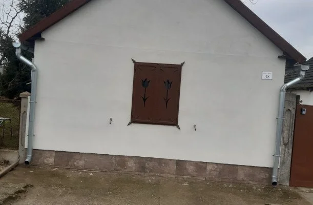 Tulip�nos Vend�gh�z �r