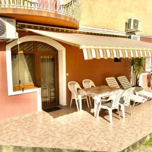 Unio Vendégház 1. Siófok - Május 1. (min. 2 éj)