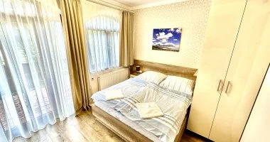 Napi �rak �nell�t�ssal teljes el�refizet�ssel (1 �jt�l)