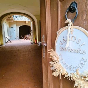 Városi Vendégház Szentendre Szentendre - Húsvét