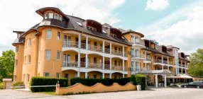 Venus Hotel - Napi �rak f�lpanzi�s ell�t�ssal