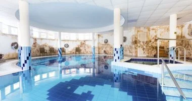 K�nyeztet� wellness (min. 2 �j)