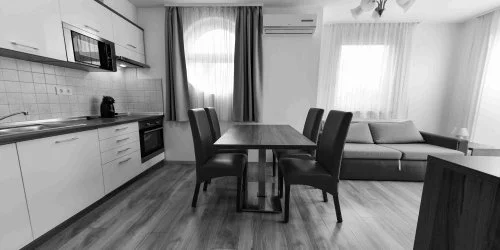 Veritas Apartmanh�z Zam�rdi