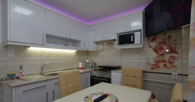 M�jus 1. (min. 2 �j)