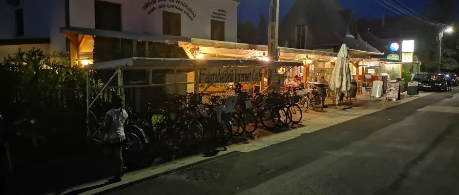 Viktor Bor- s Vendghz Balatonmriafrd