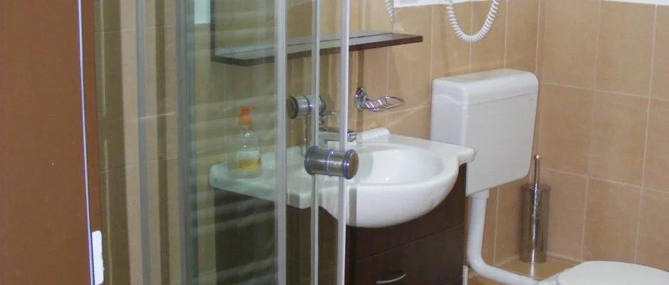 Viktor Bor- s Vendghz Balatonmriafrd