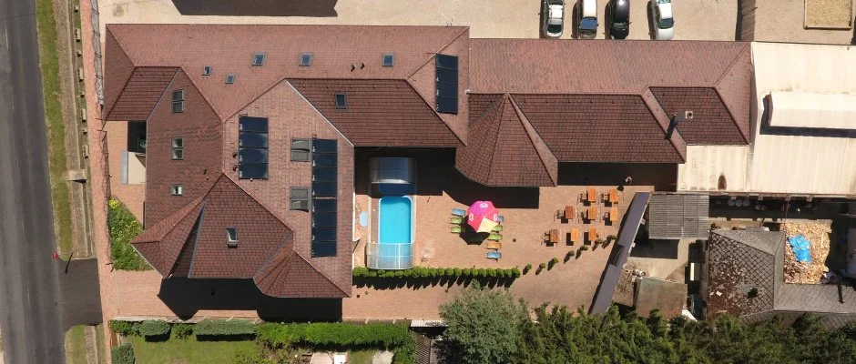 Viktor Bor- s Vendghz Balatonmriafrd