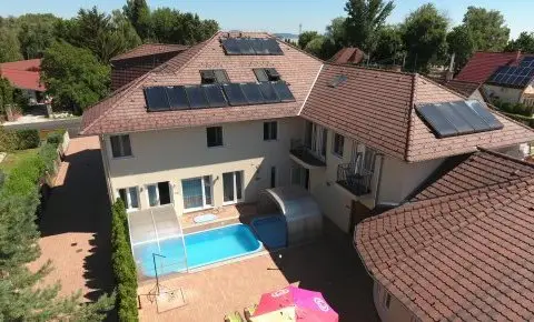 Viktor Bor- és Vendégház Balatonmáriafürdô - Napi árak reggelis ellátással