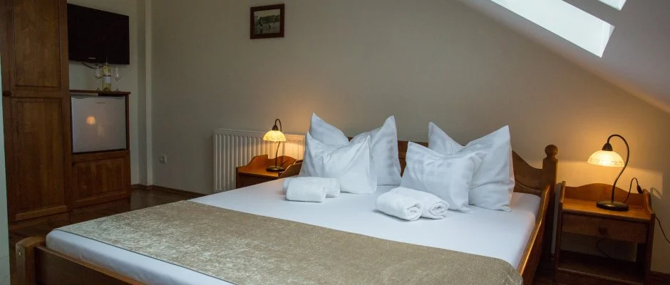 Viktor Bor- s Vendghz Balatonmriafrd