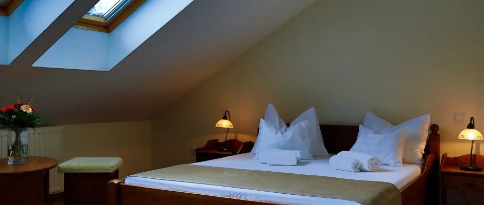 Viktor Bor- s Vendghz Balatonmriafrd