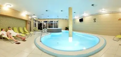 Wellness Hotel Viktria Nagyatd - Oktber 23-i hossz htvge