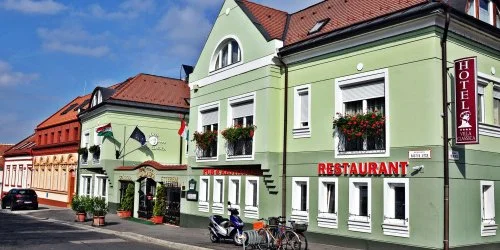 Hotel Villa Classica P�pa