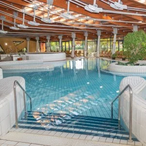  Pápa - Wellness hétvége ajándék termálfürdő belépővel, félpanzióval (min. 2 éj)