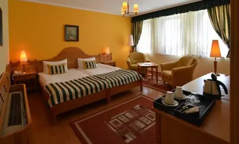 Hotel Villa Classica Pápa - Őszi szünet reggelivel