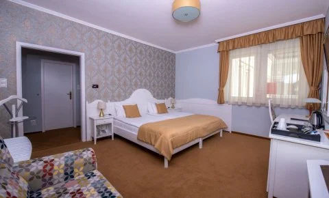 Hotel Villa Classica Pápa - Őszi szünet reggelivel