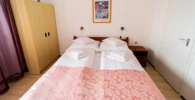 Május 1. (min. 2 éj)