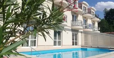 Szilveszter (min. 3 j)